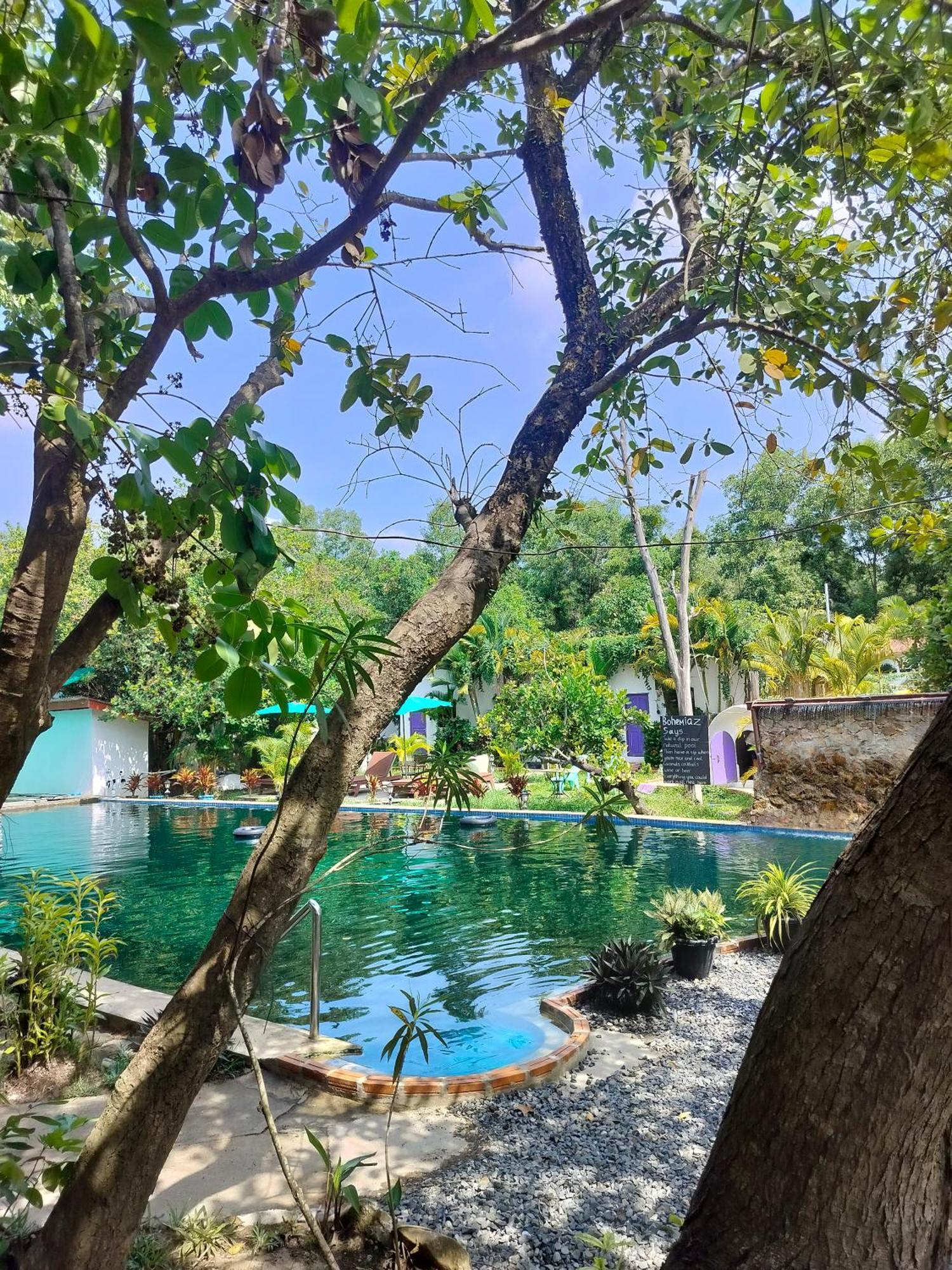 Bohemiaz Resort And Spa Кампот Екстер'єр фото